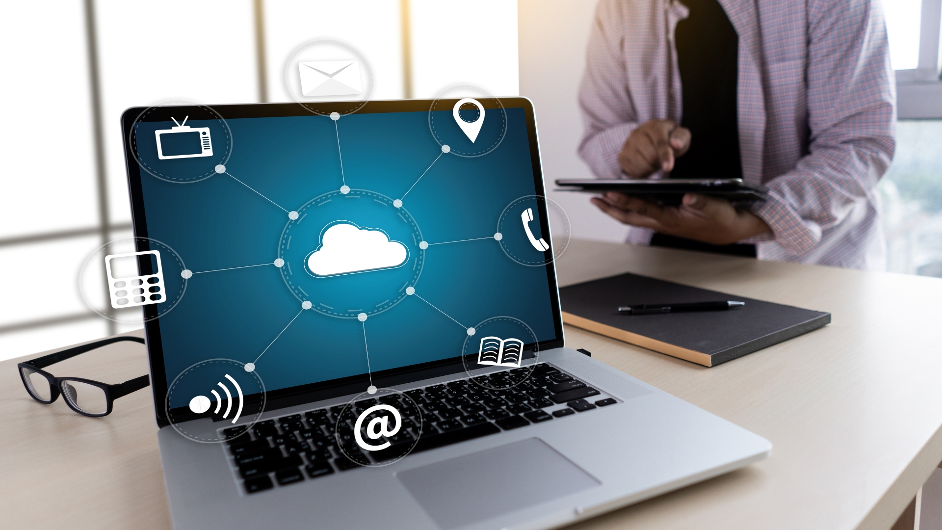 Cloud-based telecom infrastructure connecting modern business IT networks